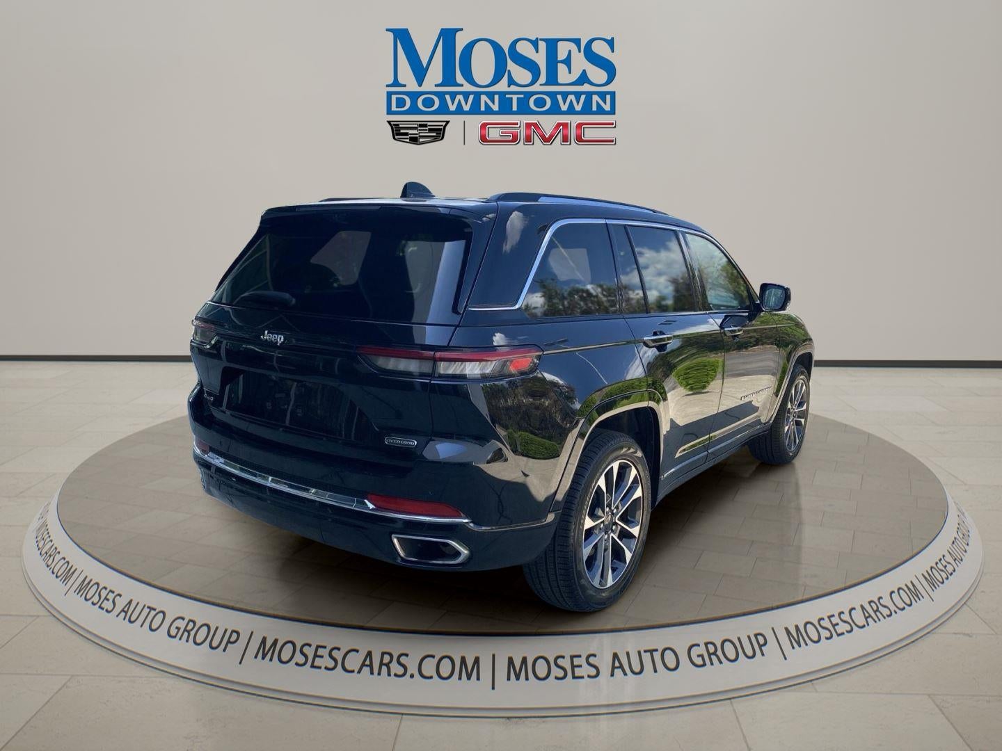 2022 Jeep Grand Cherokee Overland 4x4