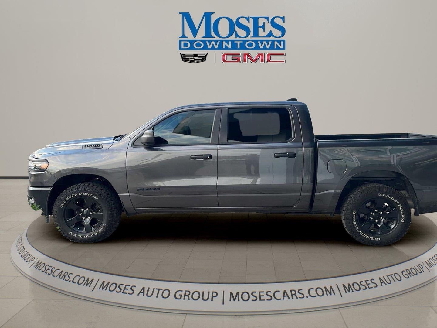 2025 RAM 1500 Warlock Crew Cab 4x4 5'7" Box