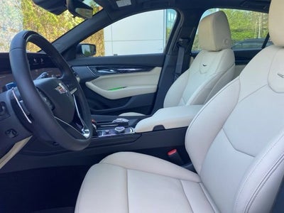 2025 Cadillac CT5 Premium Luxury