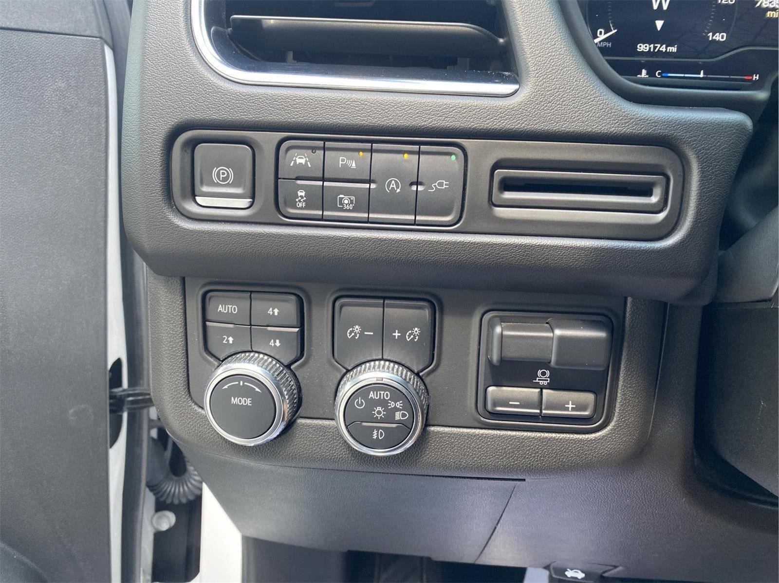 2022 GMC Yukon SLT