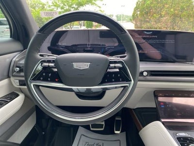 2026 Cadillac VISTIQ Luxury