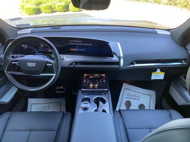 2026 Cadillac VISTIQ Sport