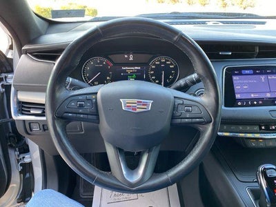 2019 Cadillac XT4 FWD Premium Luxury