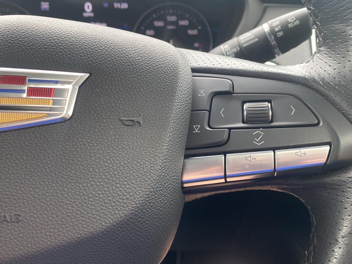 2023 Cadillac XT4 AWD Sport