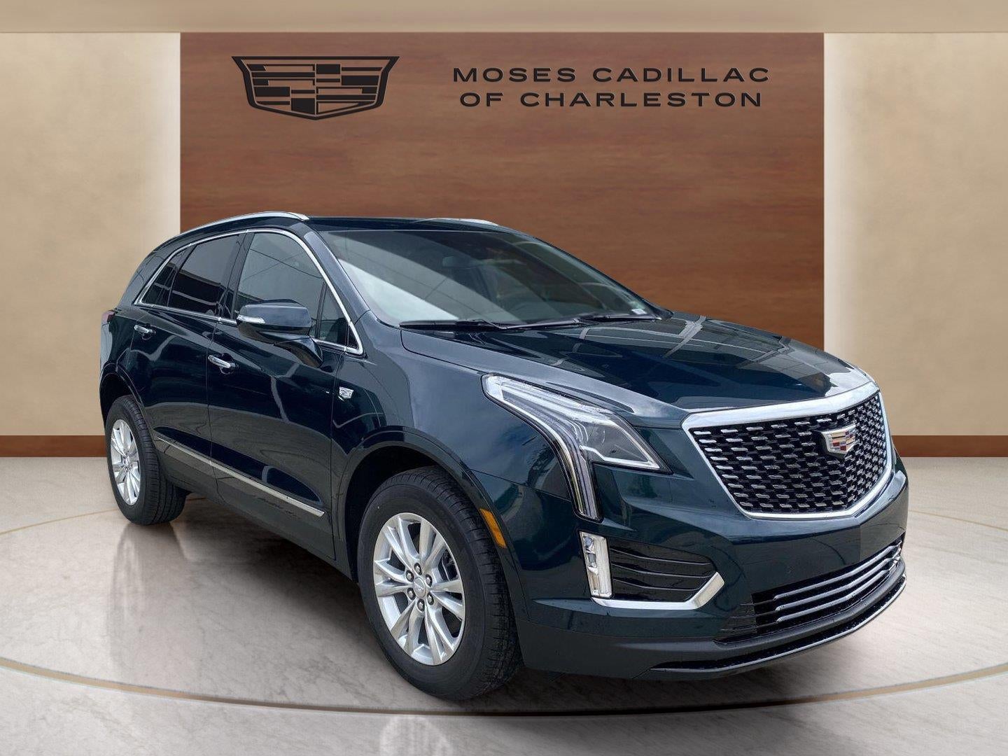 2026 Cadillac XT5 Luxury