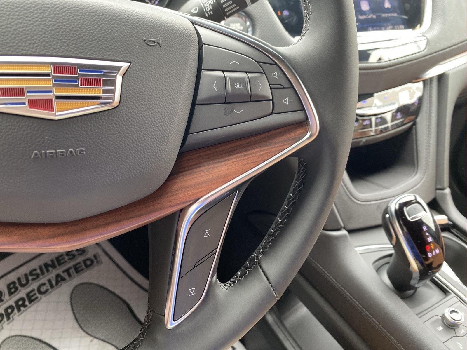 2026 Cadillac XT5 Premium Luxury