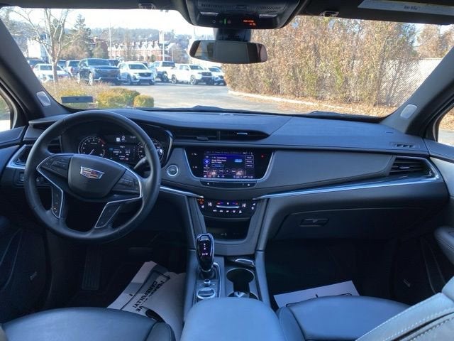 2025 Cadillac XT5 Premium Luxury