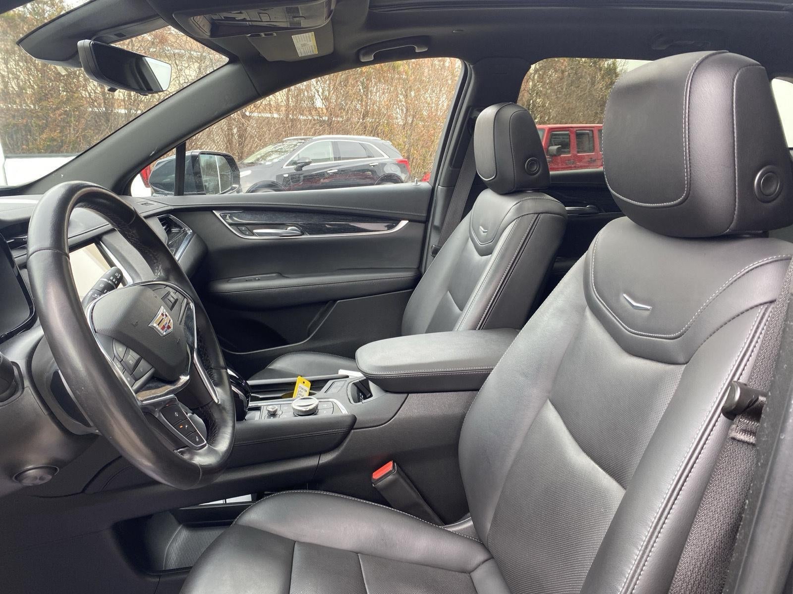 2022 Cadillac XT5 Premium Luxury