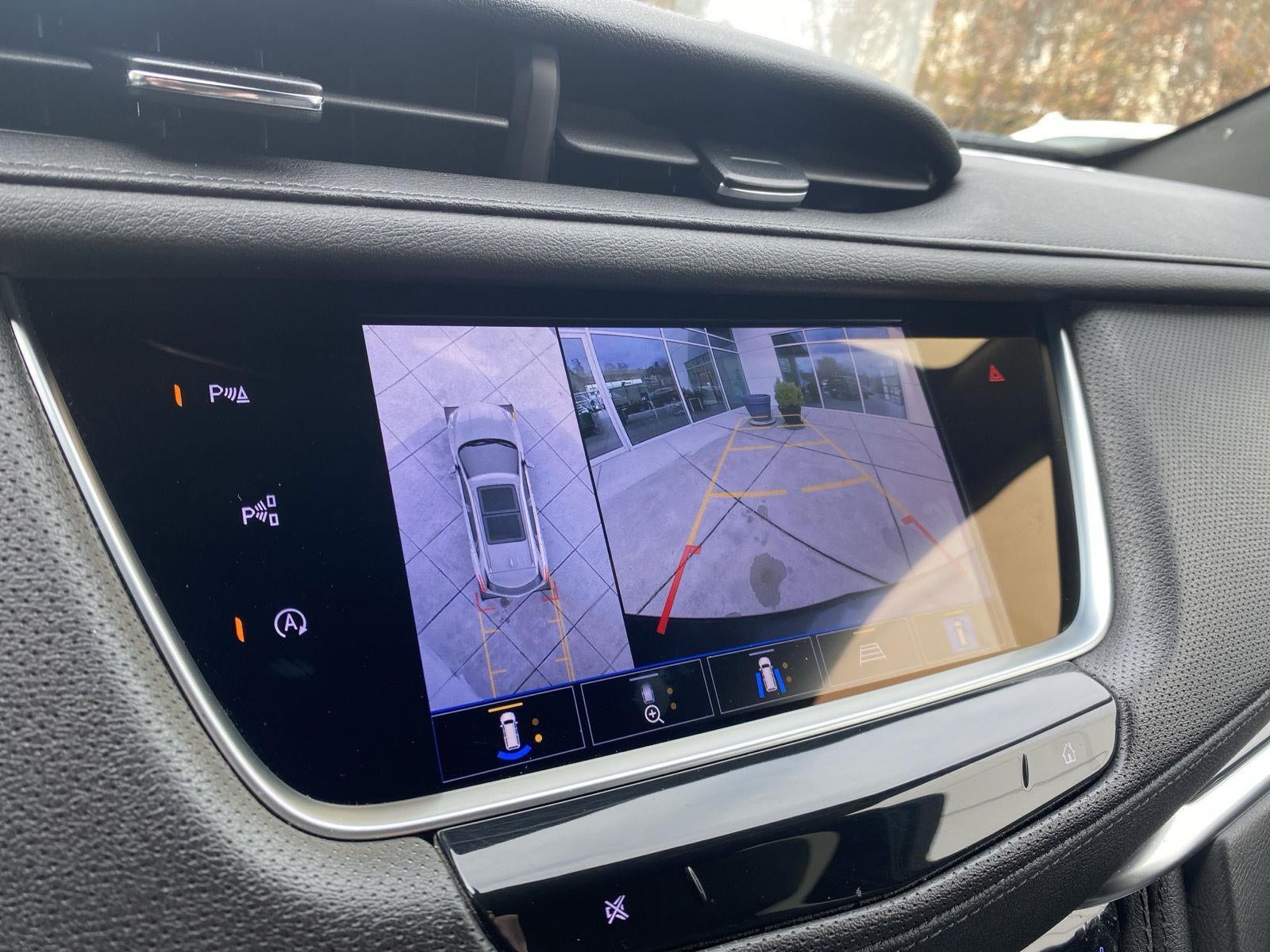 2022 Cadillac XT5 Premium Luxury