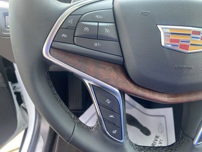 2025 Cadillac XT5 Sport