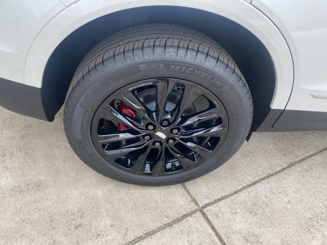 2025 Cadillac XT5 Sport