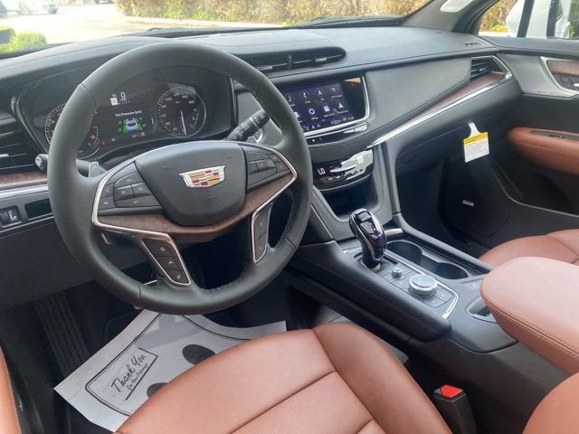 2025 Cadillac XT5 Sport