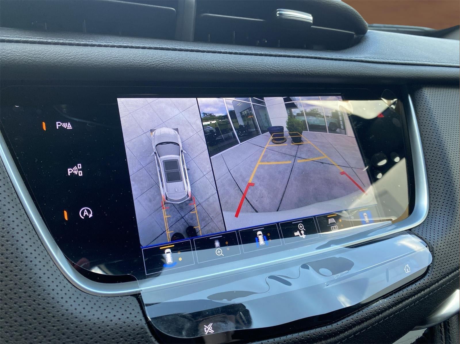 2026 Cadillac XT5 Sport
