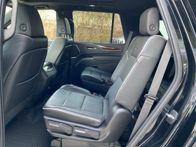 2022 Cadillac Escalade Premium Luxury