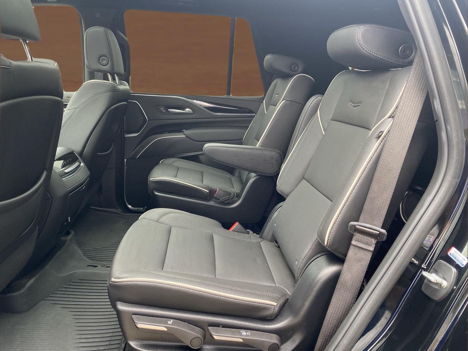 2024 Cadillac Escalade Sport