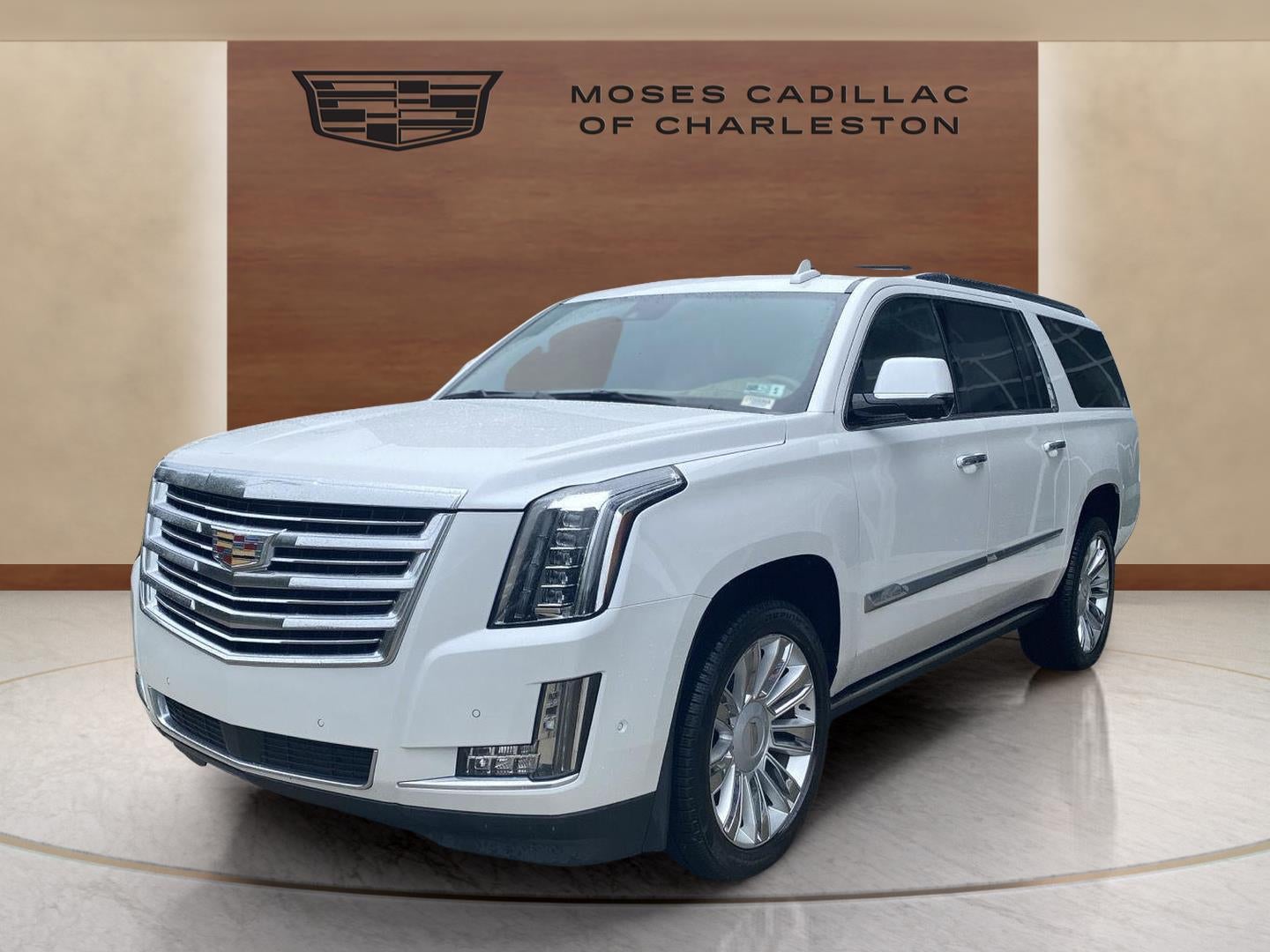 2020 Cadillac Escalade ESV AWD Platinum's photo