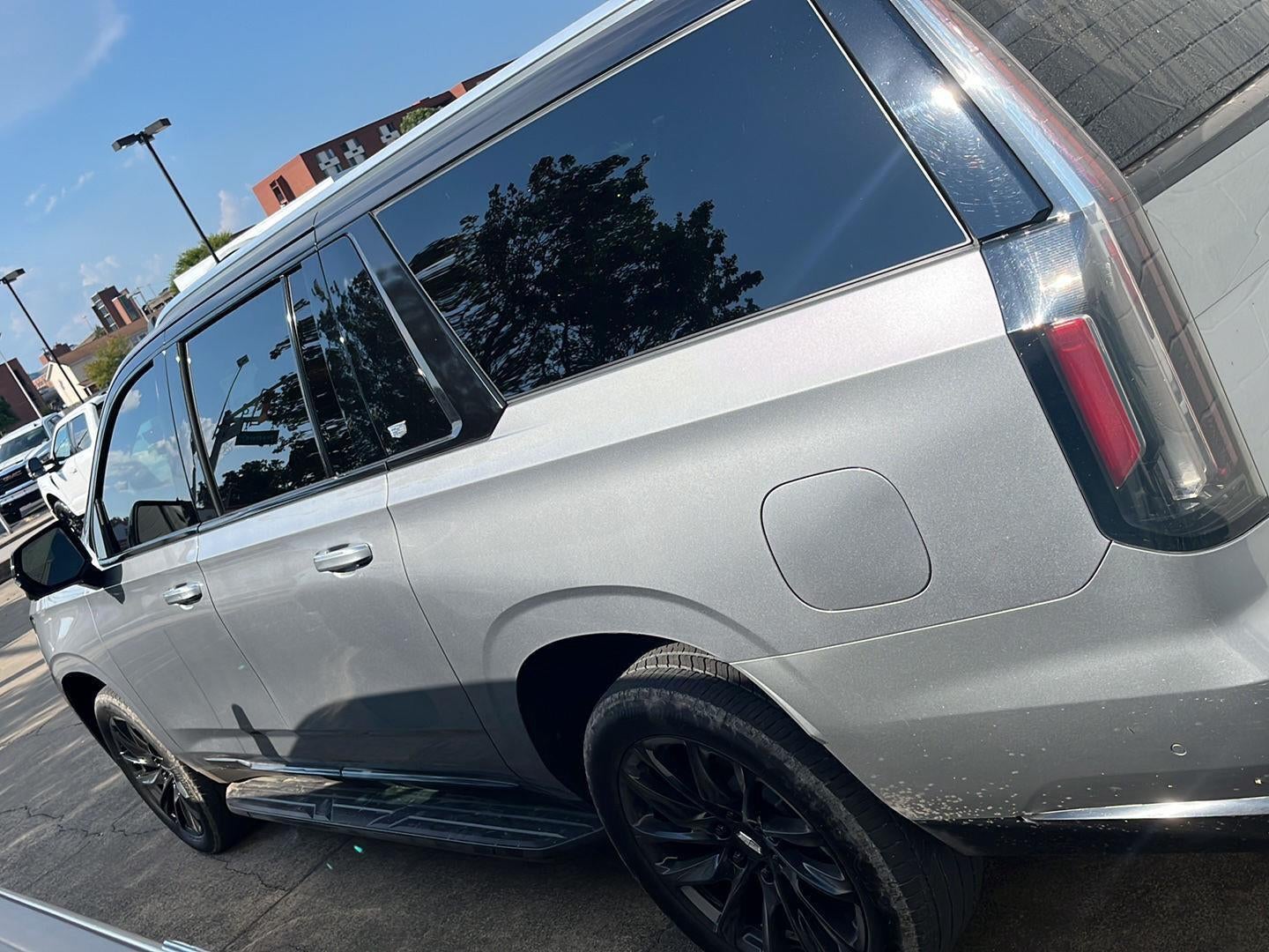 2024 Cadillac Escalade ESV Premium Luxury