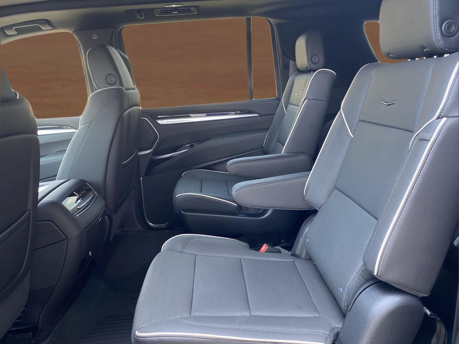2026 Cadillac Escalade ESV Sport