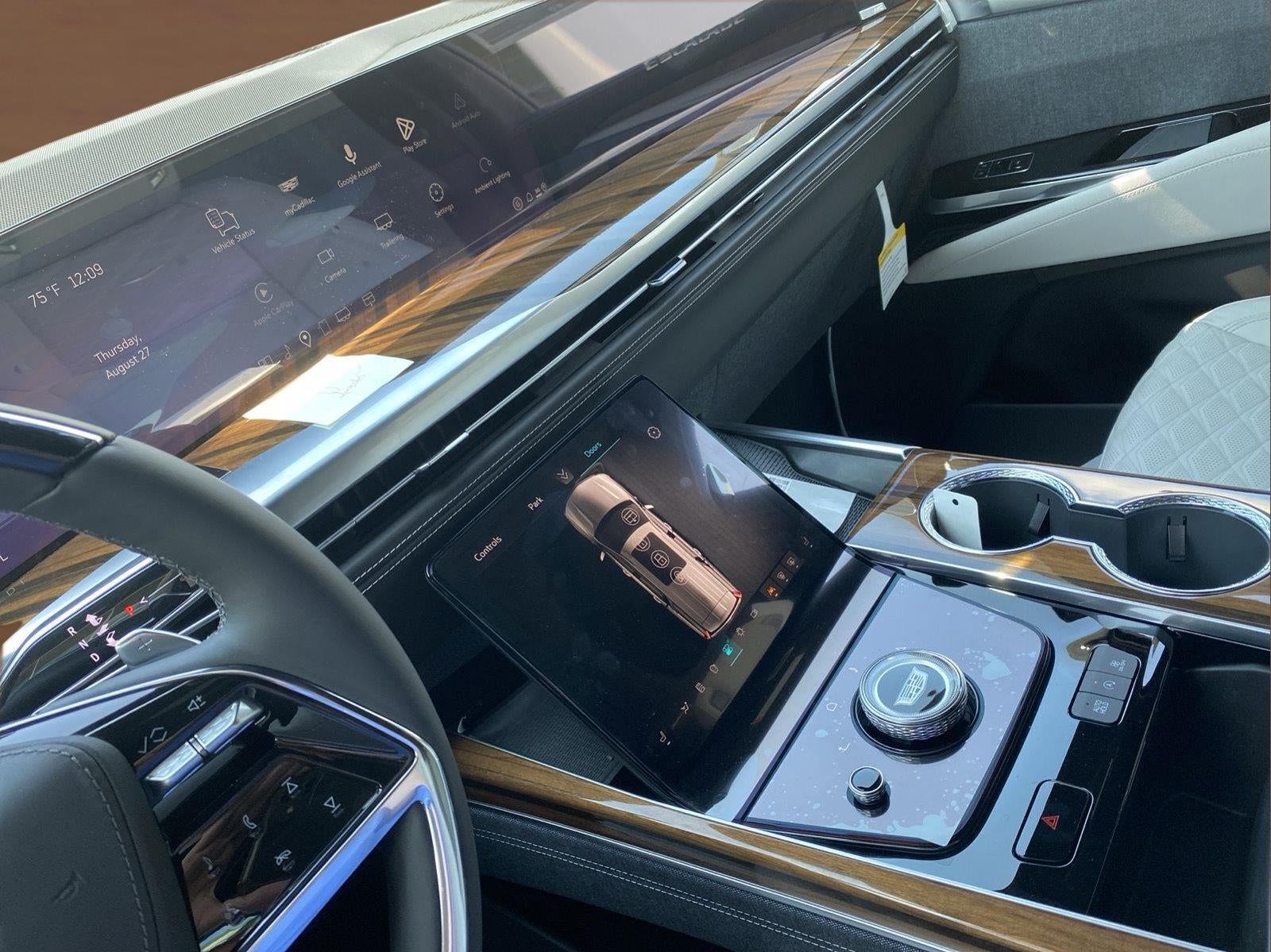 2026 Cadillac Escalade ESV Platinum Sport