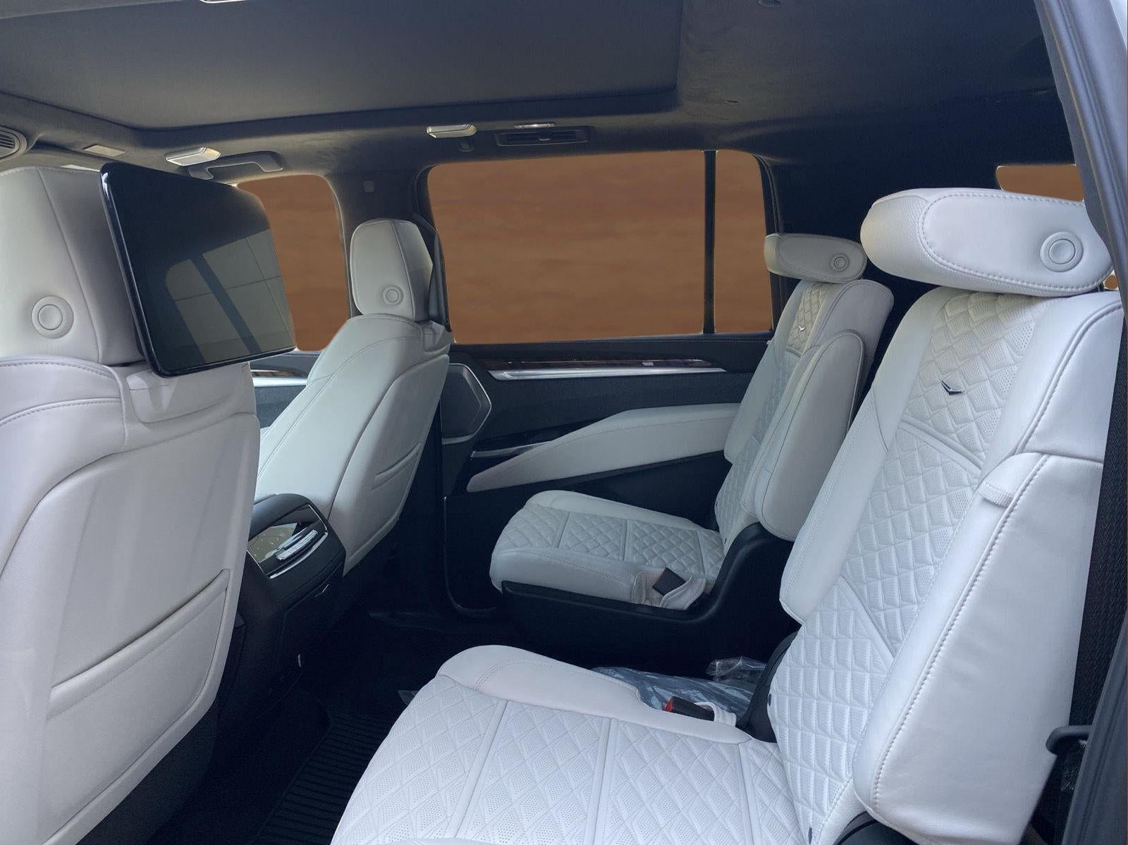 2026 Cadillac Escalade ESV Platinum Sport