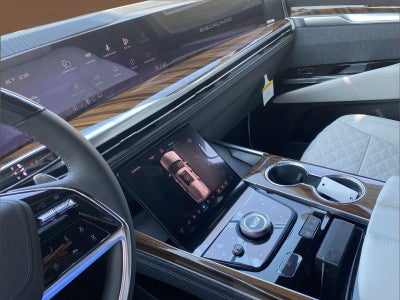 2026 Cadillac Escalade ESV Platinum Sport