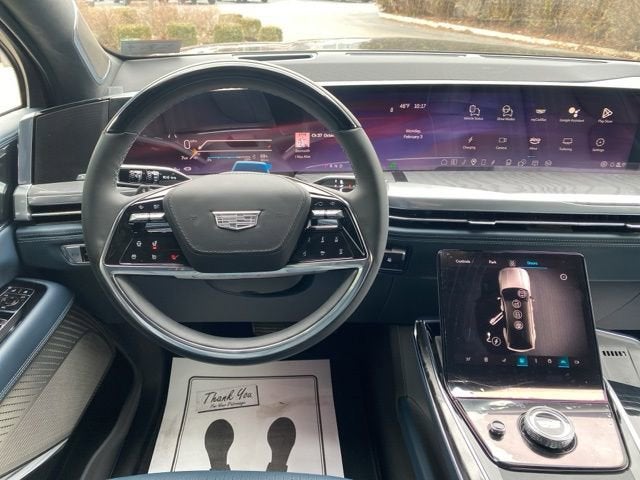 2025 Cadillac ESCALADE IQ Luxury 2