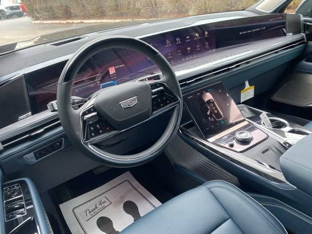 2025 Cadillac ESCALADE IQ Luxury 2