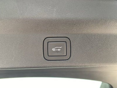 2025 Cadillac ESCALADE IQ Luxury 2