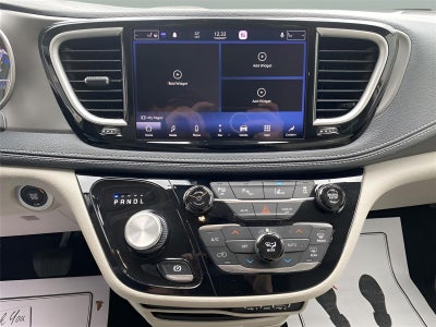 2021 Chrysler Pacifica Hybrid Touring L