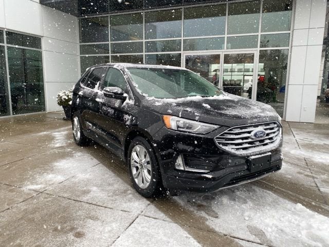2021 Ford Edge Titanium