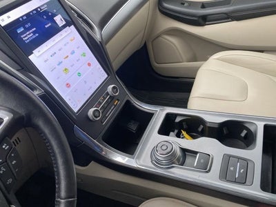 2021 Ford Edge Titanium