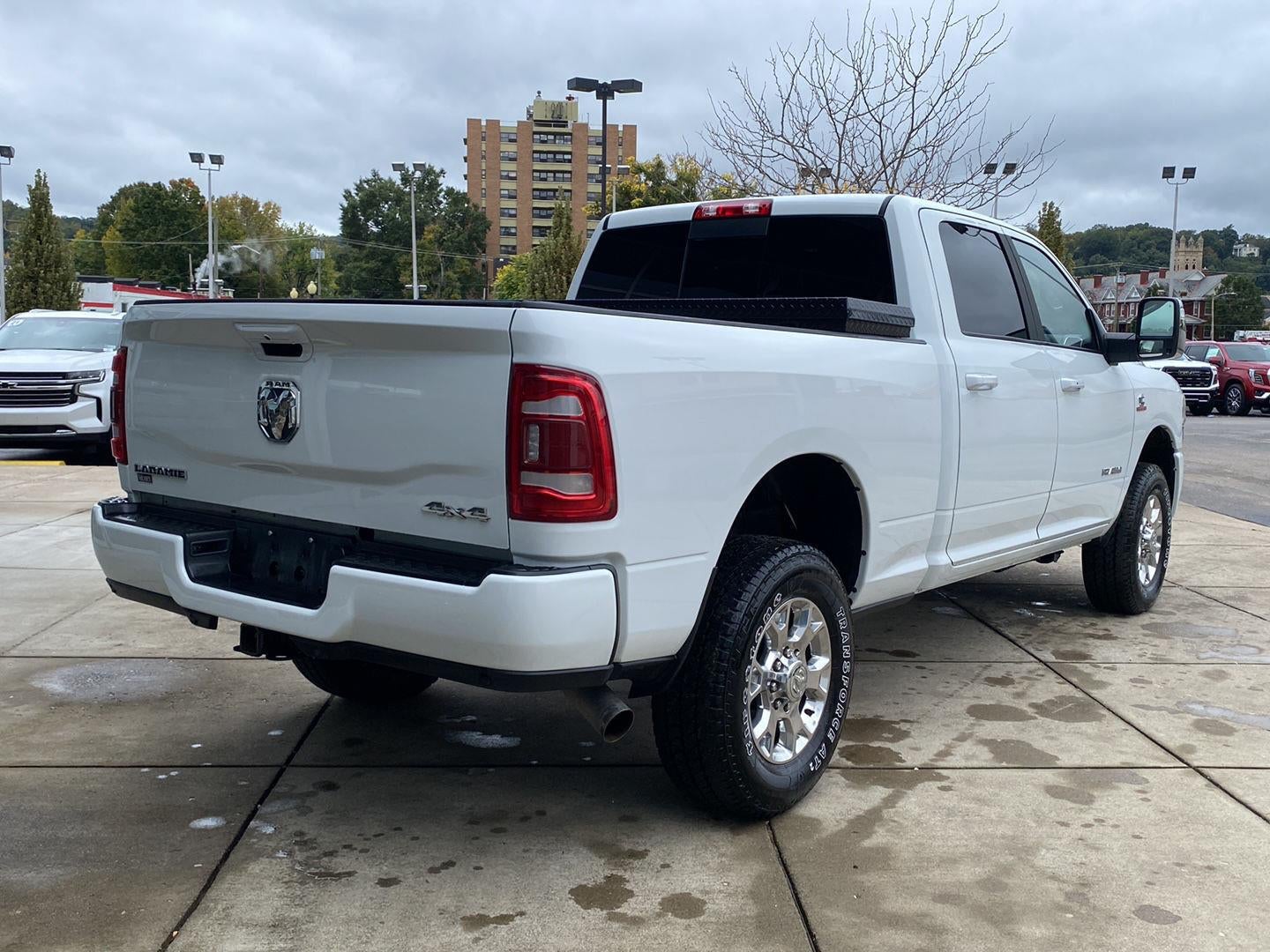 2024 RAM 2500 Laramie Crew Cab 4x4 6'4" Box