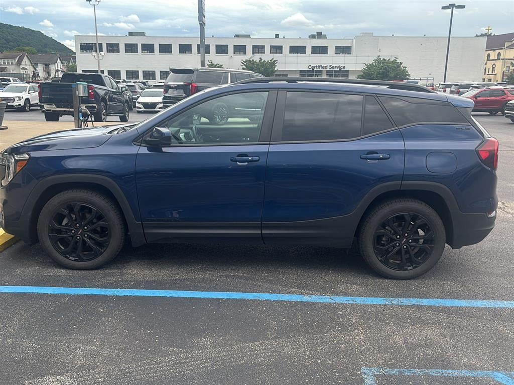 2022 GMC Terrain SLE AWD's photo