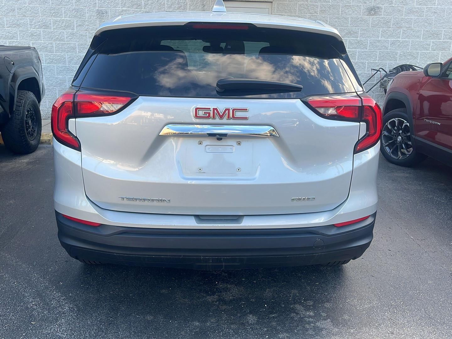 2020 GMC Terrain SLE