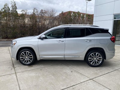 2022 GMC Terrain Denali