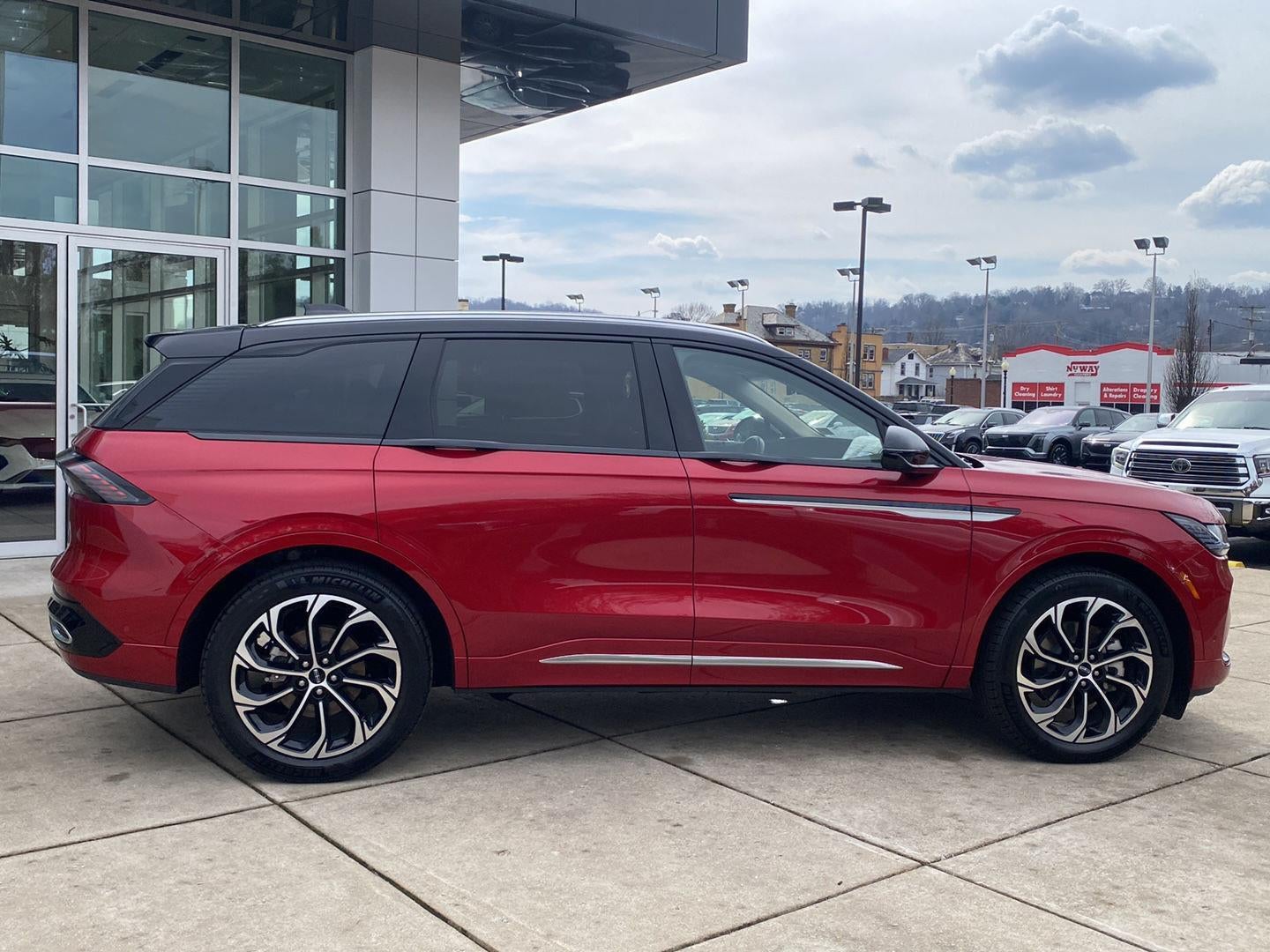 2024 Lincoln Nautilus Reserve