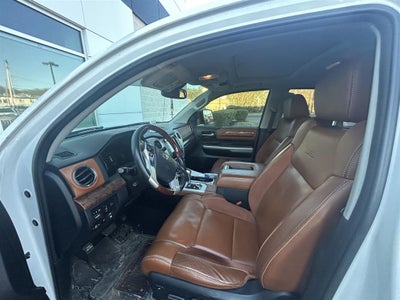 2018 Toyota Tundra 4WD SR5