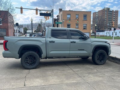 2024 Toyota Tundra 4WD SR5