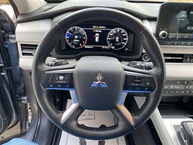 2023 Mitsubishi Outlander SEL