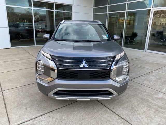 2023 Mitsubishi Outlander SEL