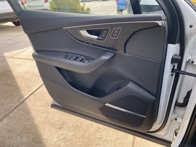 2023 Audi Q7 Prestige