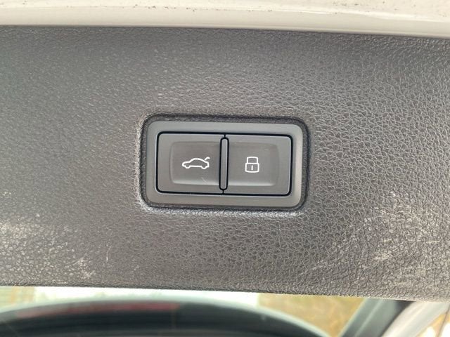 2023 Audi Q7 Prestige